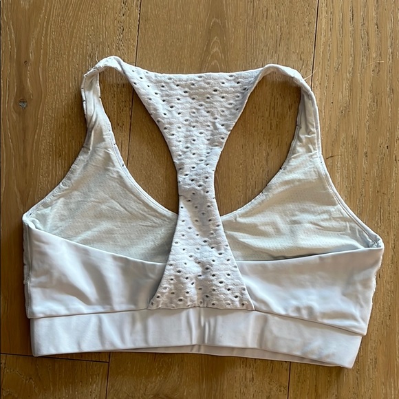 White racerback bra - Picture 4 of 4